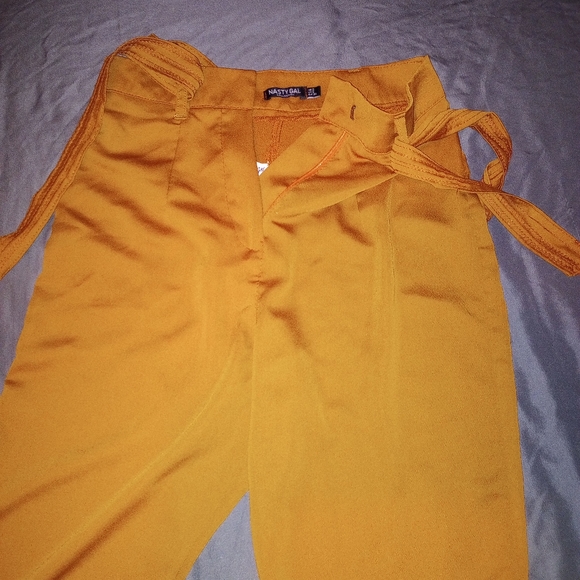 Orange satin pants with tie up belt - Picture 7 of 7